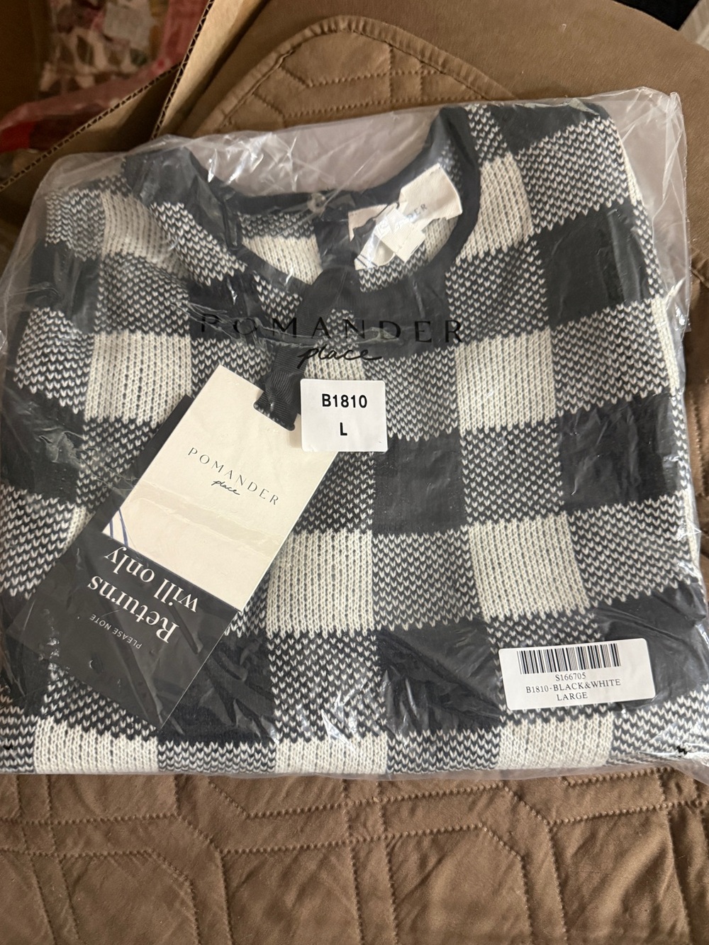 Large Pomander Place Tuckernuck Black and White Gingham Sweater Vest - Picture 5 of 6
